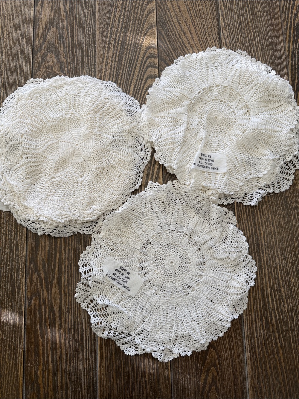 VTG Classic White Crochet Doilies - Set of 15 Handcrafted 100% Cotton Cottage